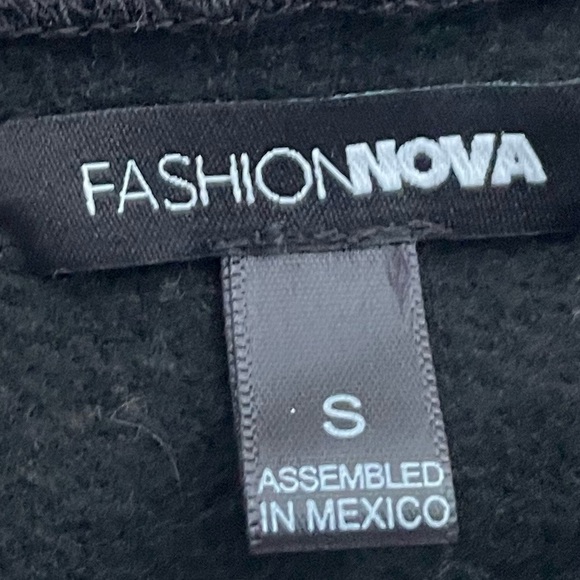 Fashionnova Cropped Drawstring Hoodie - Picture 4 of 6